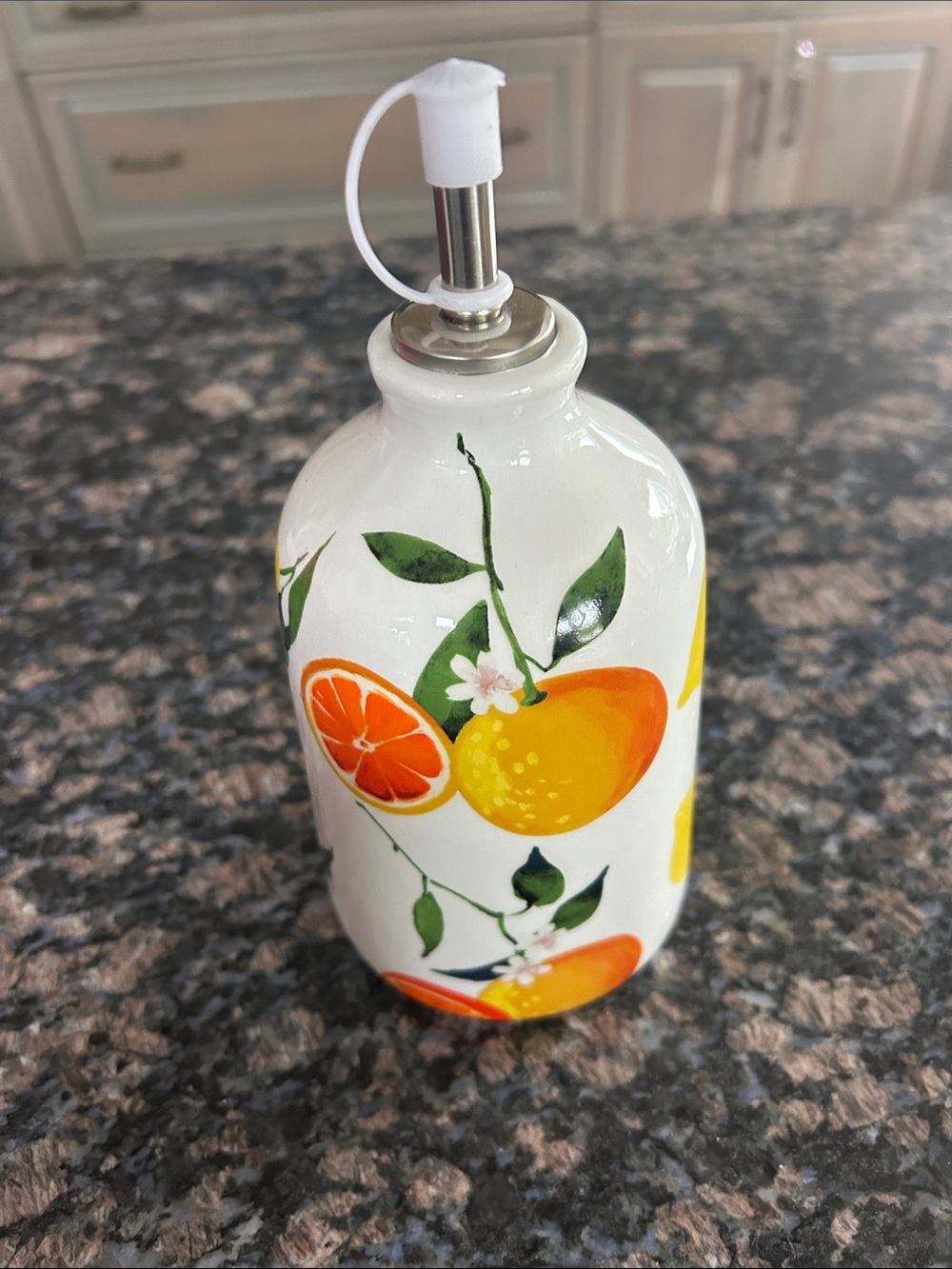 ASHLAND 14.2 OZ FRUIT CERAMIC OIL BOTTLE NWT